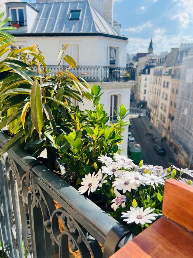 Suite Vue Montmartre & Balcon Paris Exterior photo